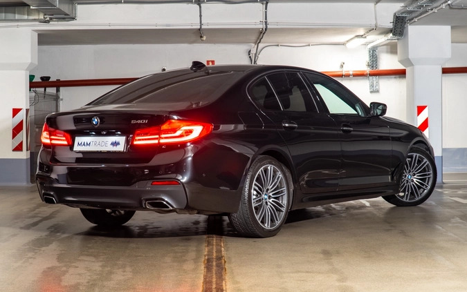 BMW Seria 5 cena 169000 przebieg: 78600, rok produkcji 2017 z Narol małe 46